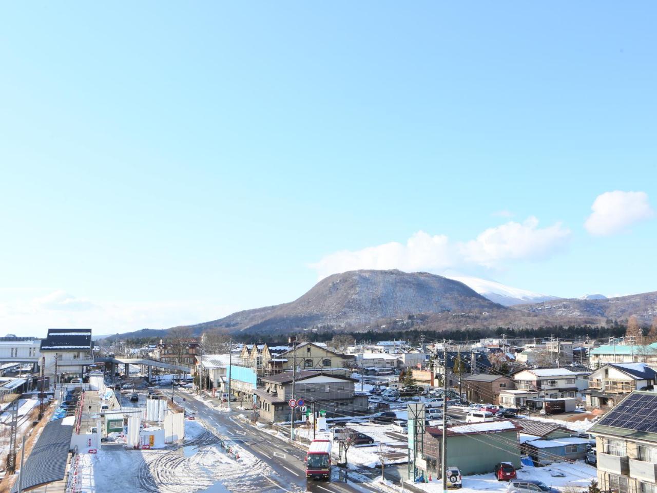 Apa Hotel Karuizawa Ekimae Karuizawaso Exteriör bild